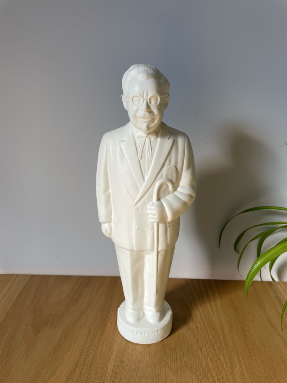 Vintage 1970s KFC Colonel Sanders Kentucky Fried Chicken Plastic Blow Mold Bank